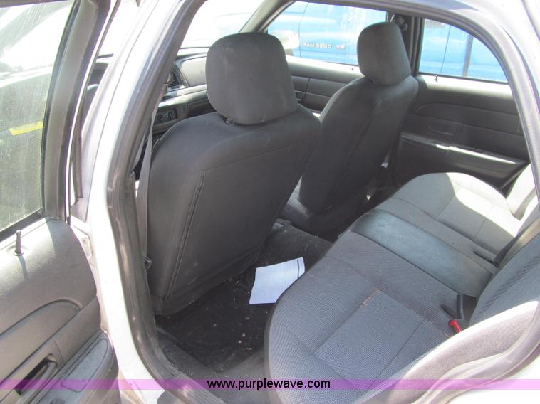 image for item J2676 2009 Ford Crown Victoria Police Interceptor