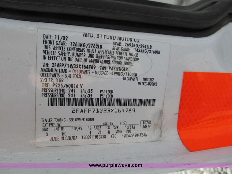 image for item J2679 2003 Ford Crown Victoria Police Interceptor