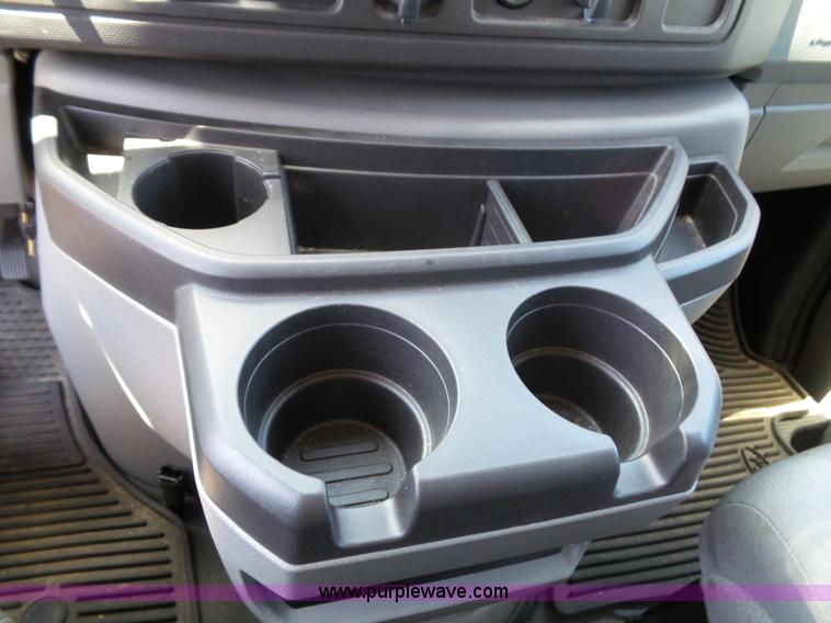 image for item J4844 2014 Ford E350 XL Super Duty Extended van