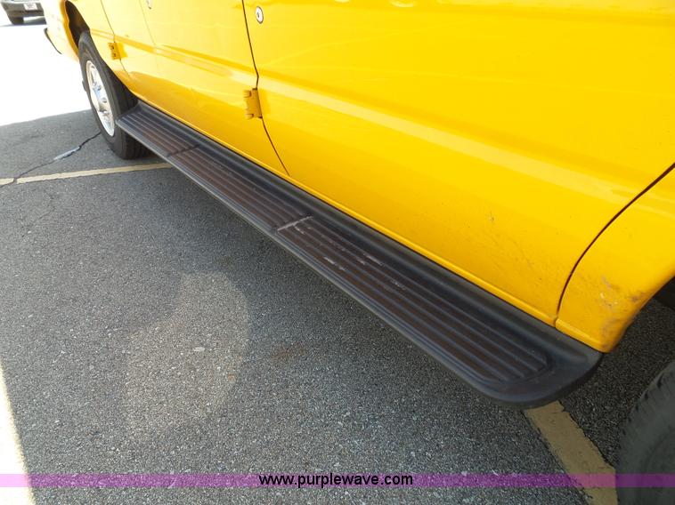 image for item J4844 2014 Ford E350 XL Super Duty Extended van