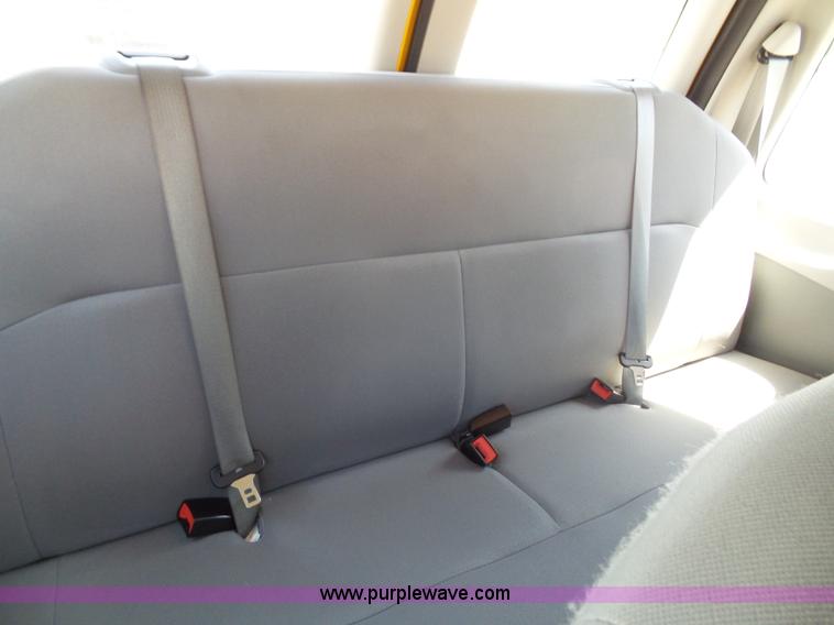 image for item J4844 2014 Ford E350 XL Super Duty Extended van