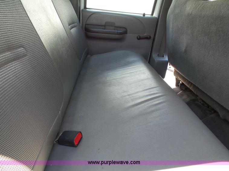 image for item J4855 2002 Ford F350 Super Duty XL Crew Cab pickup truck