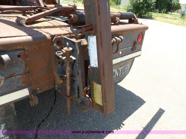 image for item J4856 1979 Ford F350 Custom tow truck