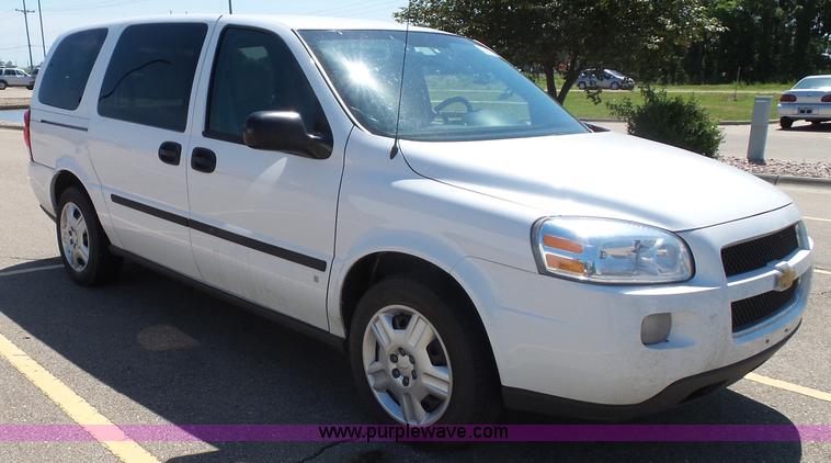 image for item J4860 2008 Chevrolet Uplander LS Ext. van