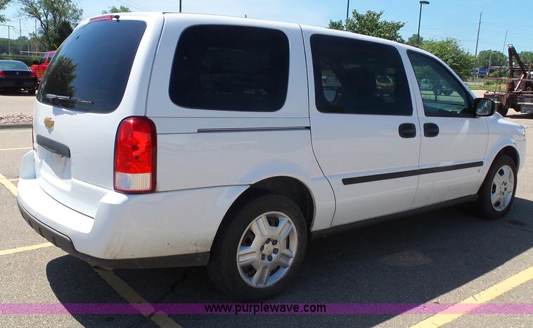 image for item J4860 2008 Chevrolet Uplander LS Ext. van