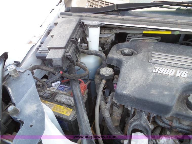 image for item J4860 2008 Chevrolet Uplander LS Ext. van