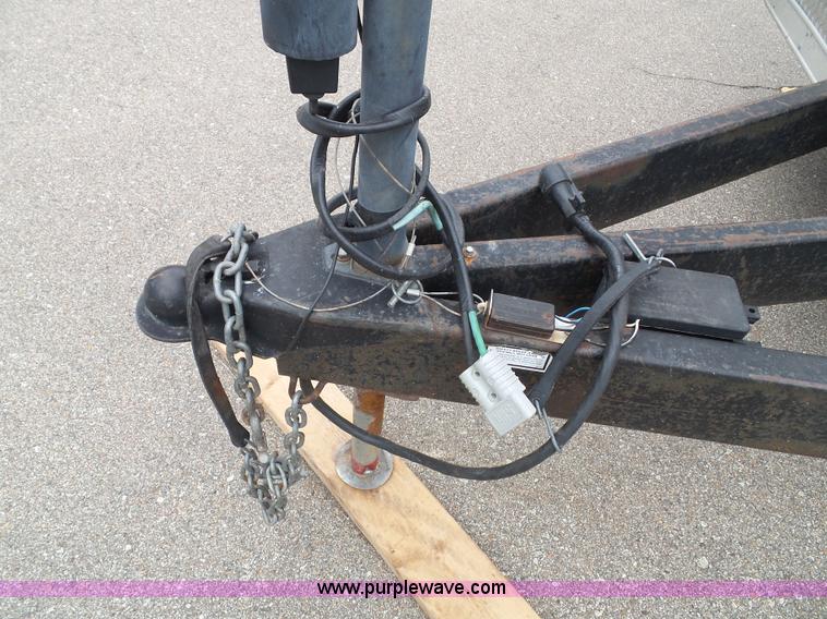 image for item J4874 2006 Vintage Millennium enclosed cargo trailer