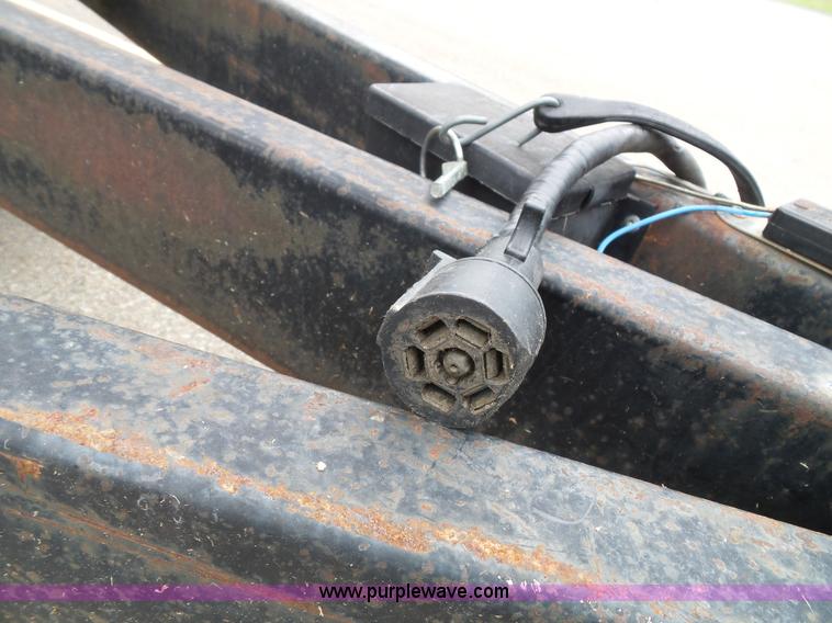 image for item J4874 2006 Vintage Millennium enclosed cargo trailer