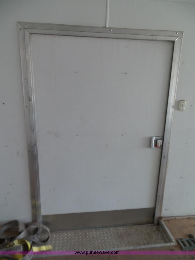 image for item J4874 2006 Vintage Millennium enclosed cargo trailer