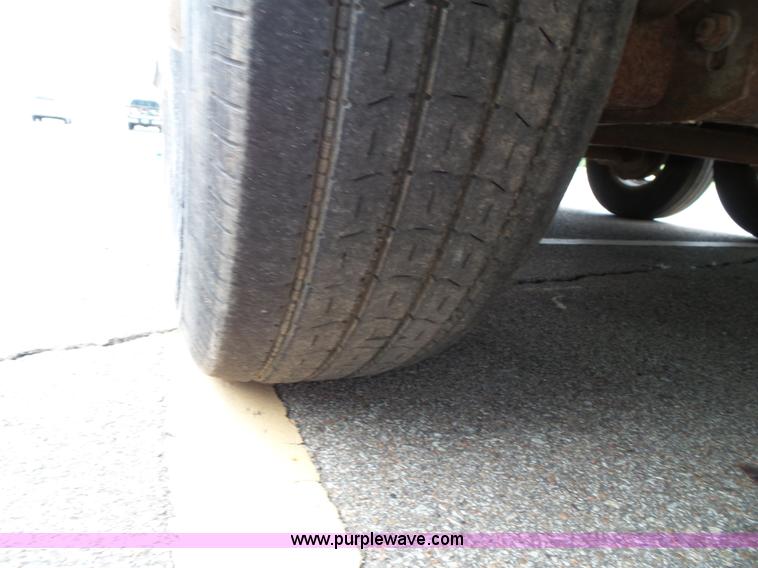 image for item J4874 2006 Vintage Millennium enclosed cargo trailer