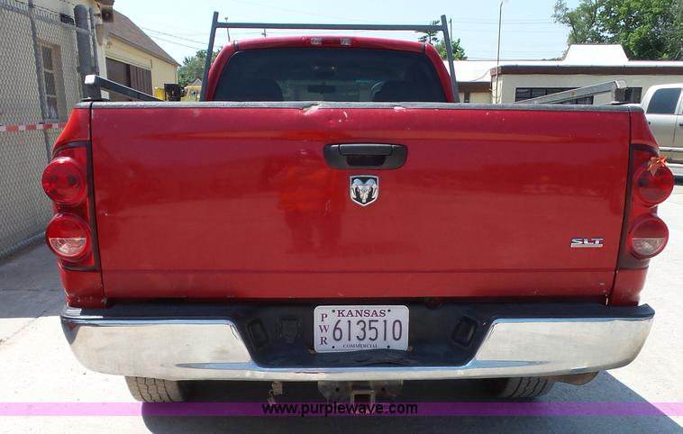 image for item J4893 2007 Dodge Ram 2500 HD Quad Cab pickup truck