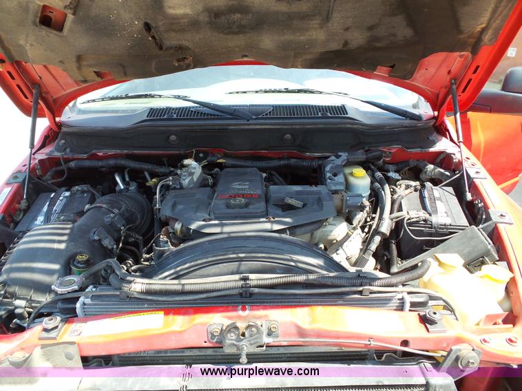 image for item J4893 2007 Dodge Ram 2500 HD Quad Cab pickup truck