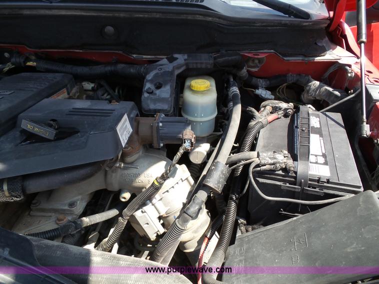 image for item J4893 2007 Dodge Ram 2500 HD Quad Cab pickup truck