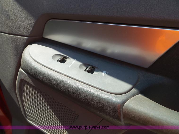 image for item J4893 2007 Dodge Ram 2500 HD Quad Cab pickup truck