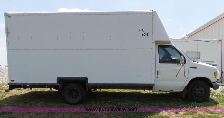 image for item J4895 1995 Ford Econoline E350 box truck
