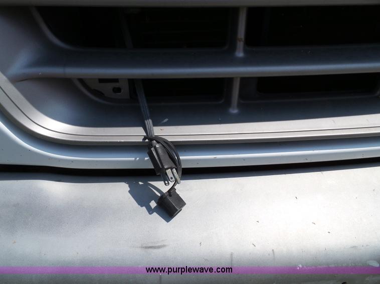 image for item J4895 1995 Ford Econoline E350 box truck