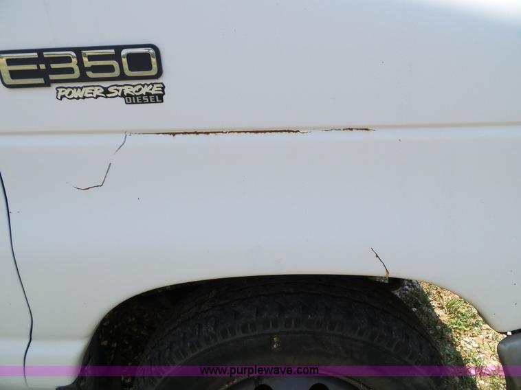 image for item J4895 1995 Ford Econoline E350 box truck