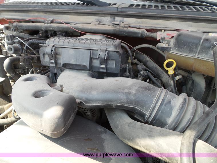 image for item J4900 2006 Ford F250 Super Duty SuperCab pickup truck