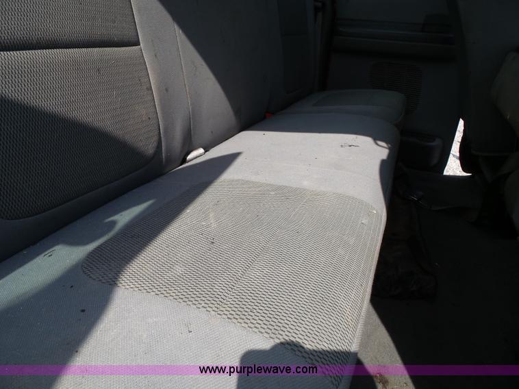 image for item J4900 2006 Ford F250 Super Duty SuperCab pickup truck