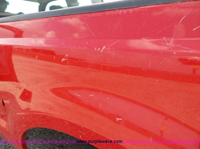 image for item J4900 2006 Ford F250 Super Duty SuperCab pickup truck