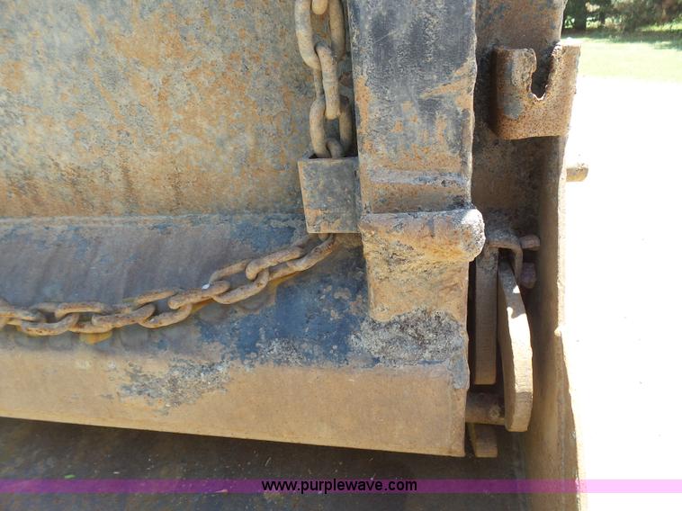 image for item J6023 Davis dump bed