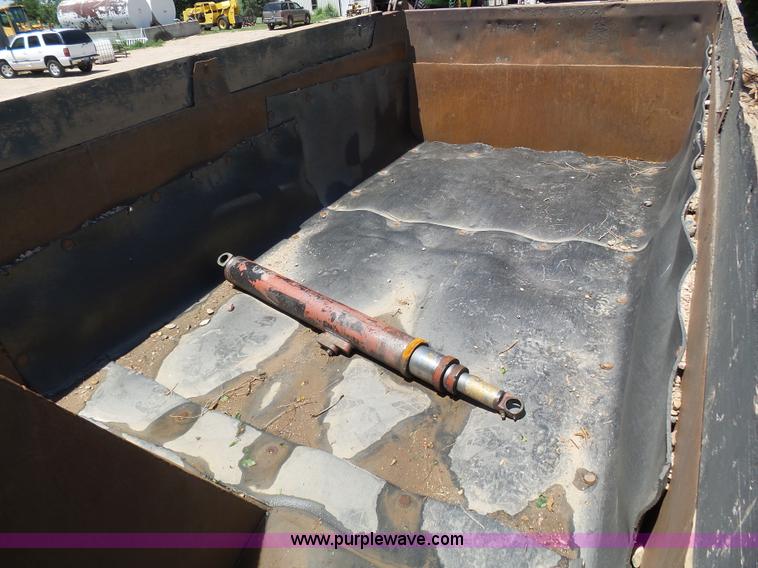 image for item J6023 Davis dump bed