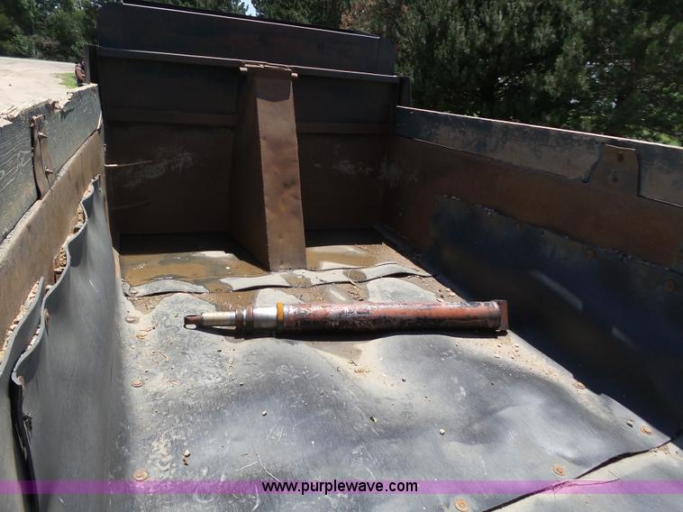 image for item J6023 Davis dump bed