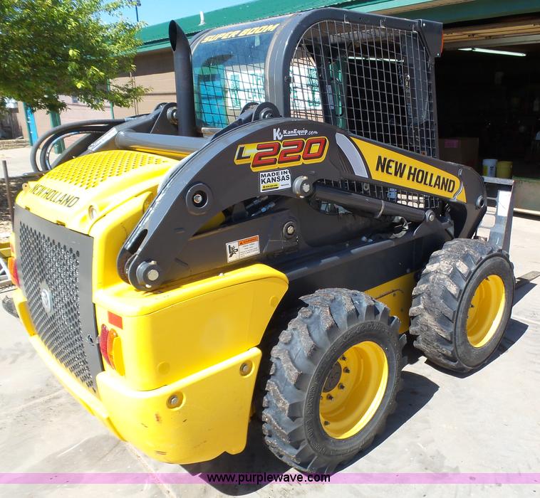 image for item J6046 2012 New Holland L220 skid steer