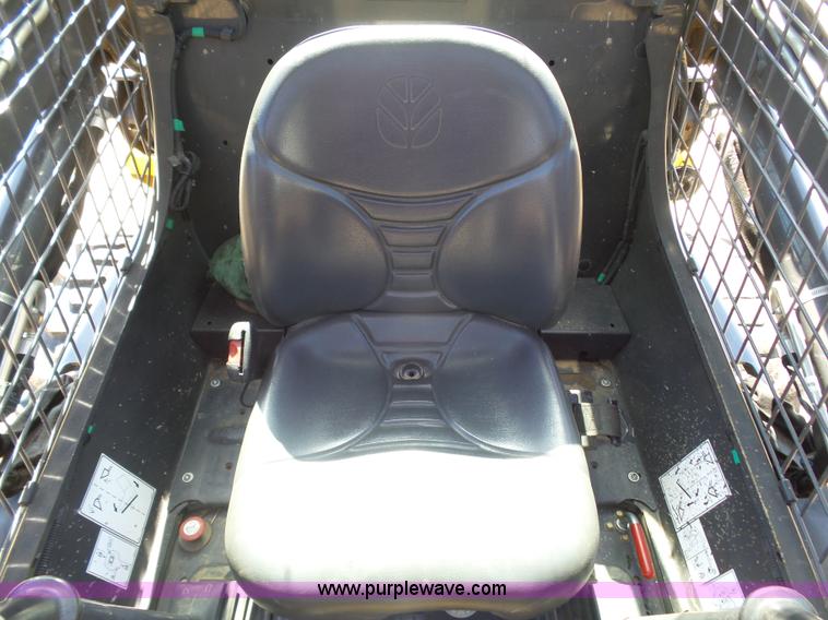 image for item J6046 2012 New Holland L220 skid steer