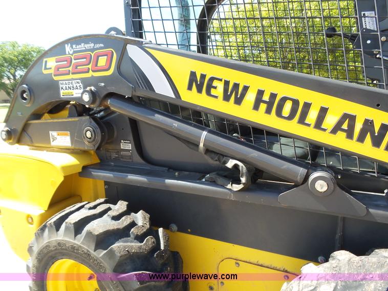 image for item J6046 2012 New Holland L220 skid steer