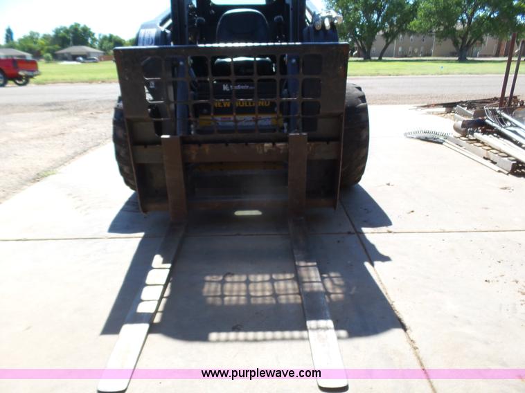 image for item J6046 2012 New Holland L220 skid steer