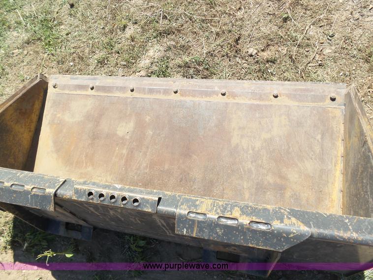 image for item J6046 2012 New Holland L220 skid steer