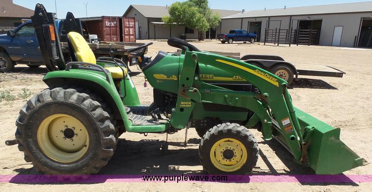 image for item J6049 2002 John Deere 4310 tractor