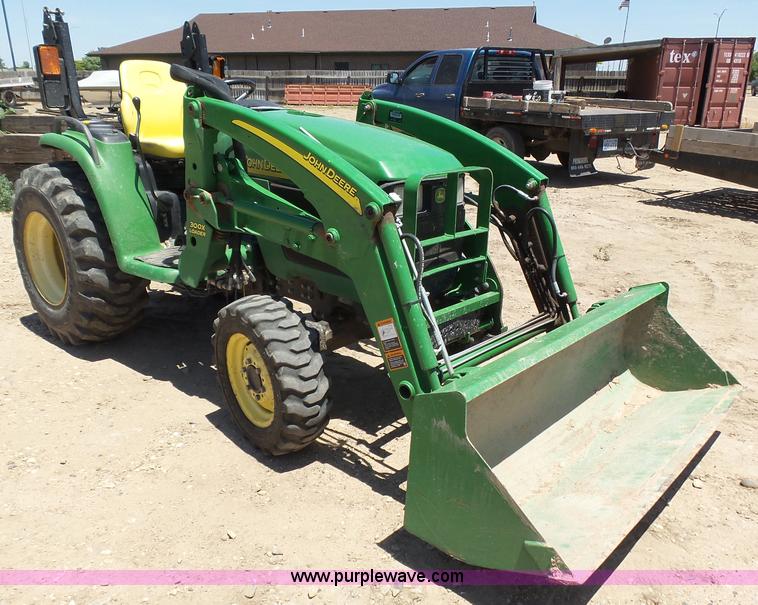 image for item J6049 2002 John Deere 4310 tractor