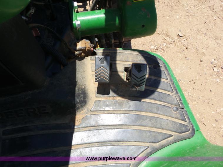 image for item J6049 2002 John Deere 4310 tractor