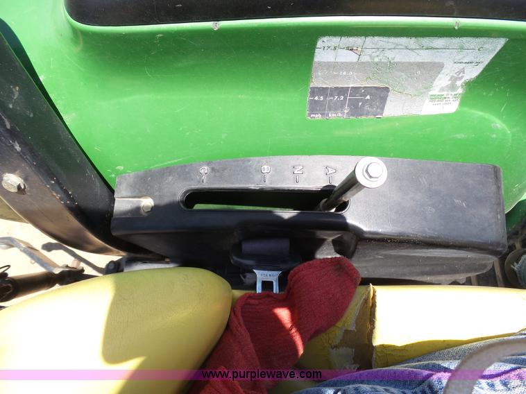 image for item J6049 2002 John Deere 4310 tractor