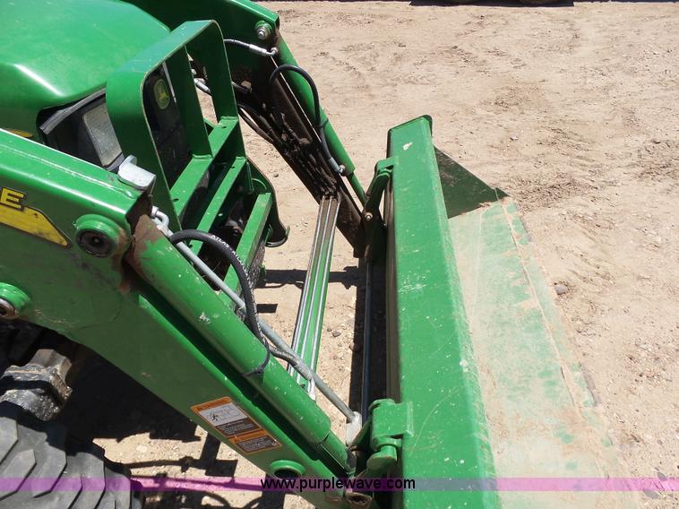 image for item J6049 2002 John Deere 4310 tractor