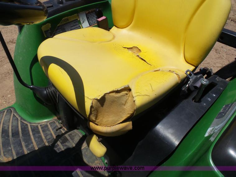 image for item J6049 2002 John Deere 4310 tractor