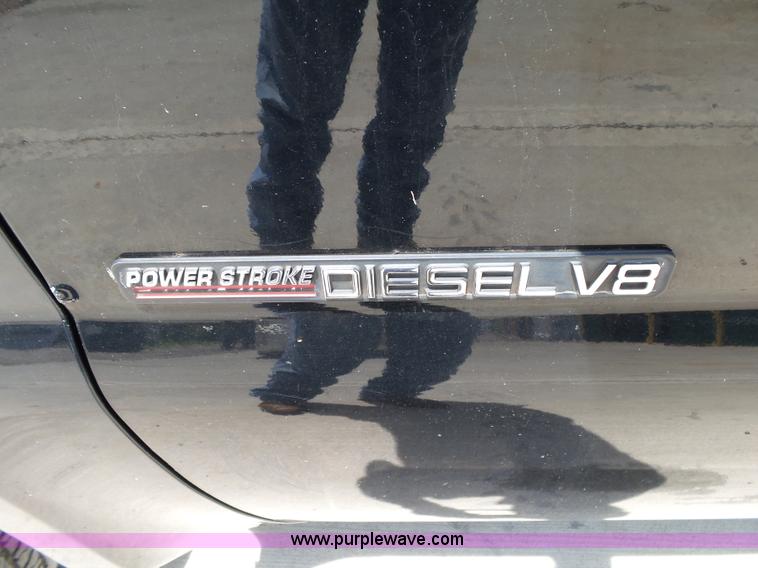 image for item K1189 2000 Ford F350 Super Duty Crew Cab pickup truck cab and chassis