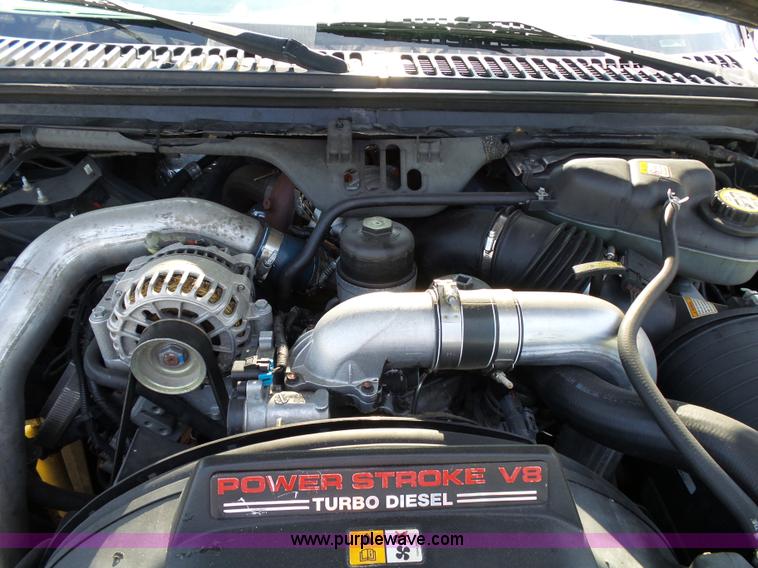 image for item K1192 2004 Ford F550 Crew Cab flatbed truck