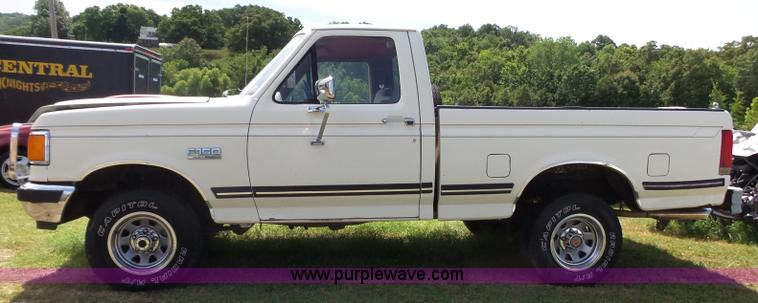 image for item K1197 1987 Ford F150 pickup truck