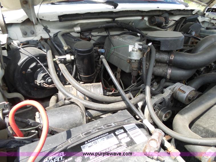 image for item K1197 1987 Ford F150 pickup truck