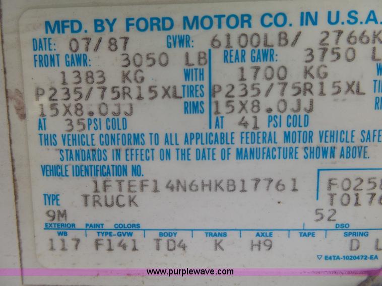 image for item K1197 1987 Ford F150 pickup truck