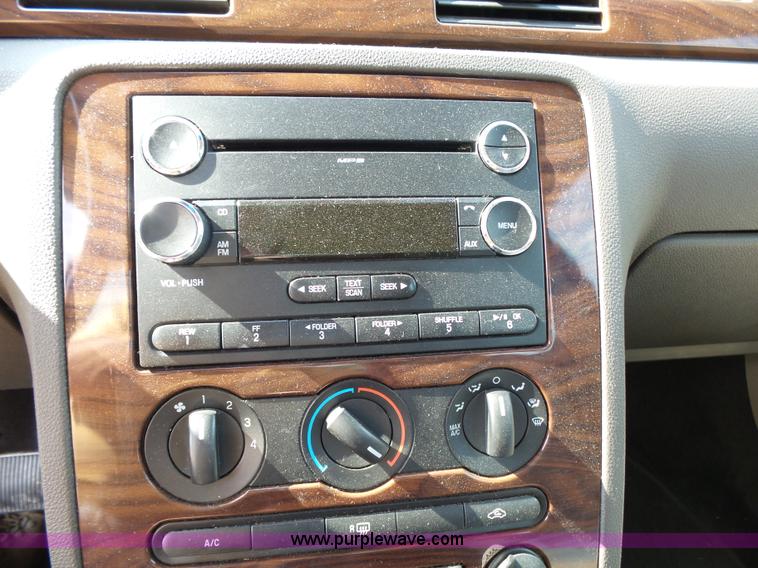 image for item K1200 2009 Ford Taurus