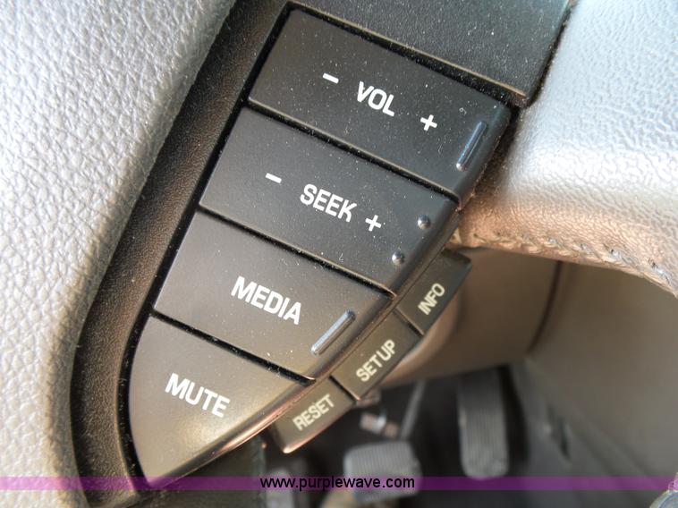 image for item K1200 2009 Ford Taurus