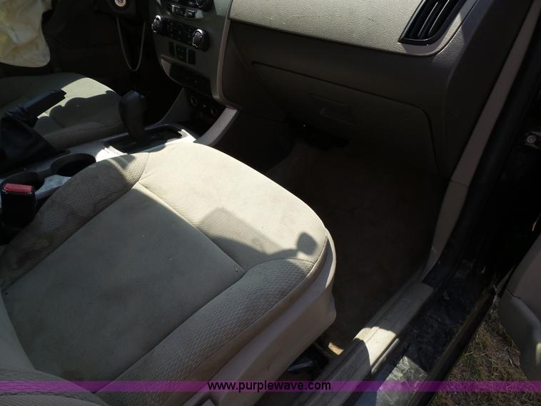 image for item K1206 2010 Ford Focus