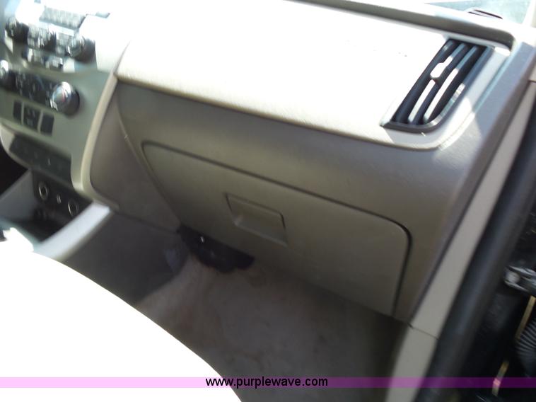 image for item K1206 2010 Ford Focus