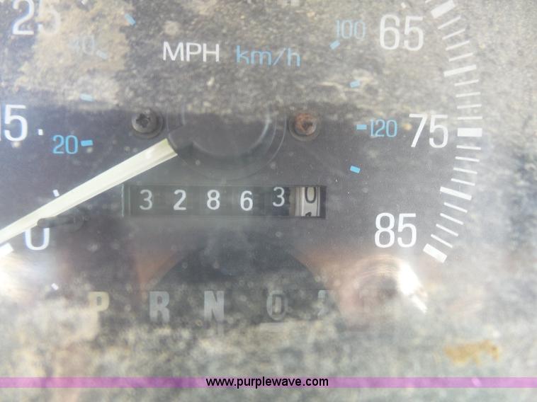 image for item K1223 1991 Ford F150 XLT Lariat pickup truck