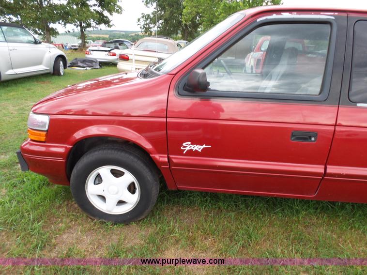 image for item K1227 1995 Dodge Grand Caravan