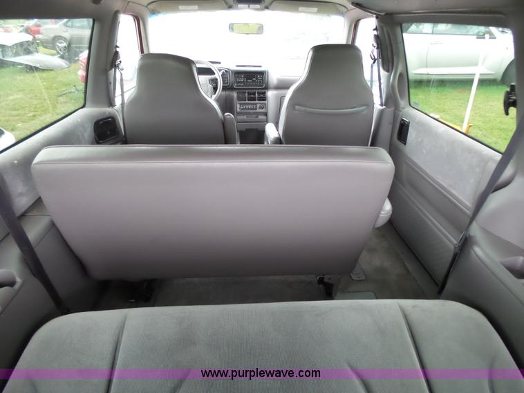 image for item K1227 1995 Dodge Grand Caravan
